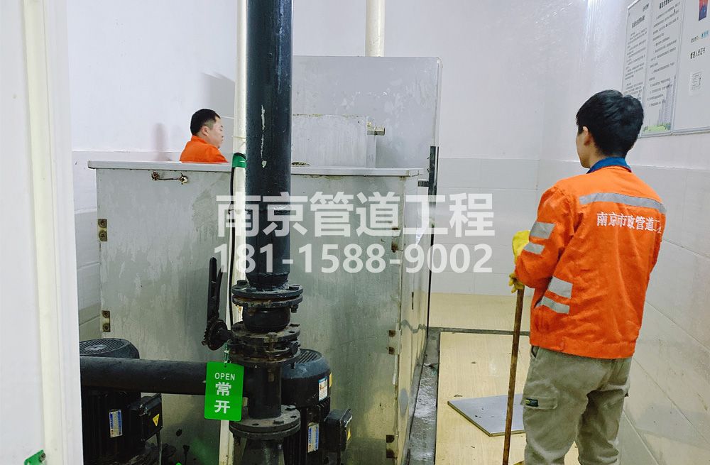 302程桥隔油设备清洗