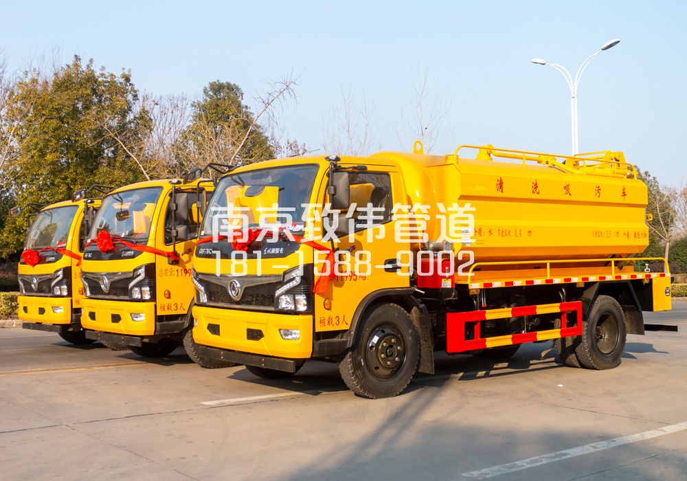 程桥多利卡吸污车